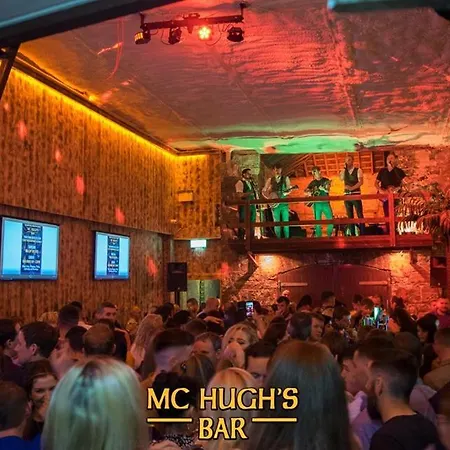 Mc Hughs Bar Accomodation